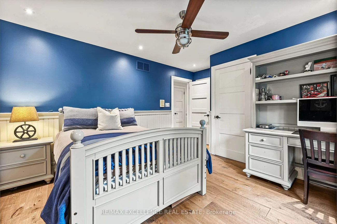 2446, Hammond, Sheridan, Mississauga