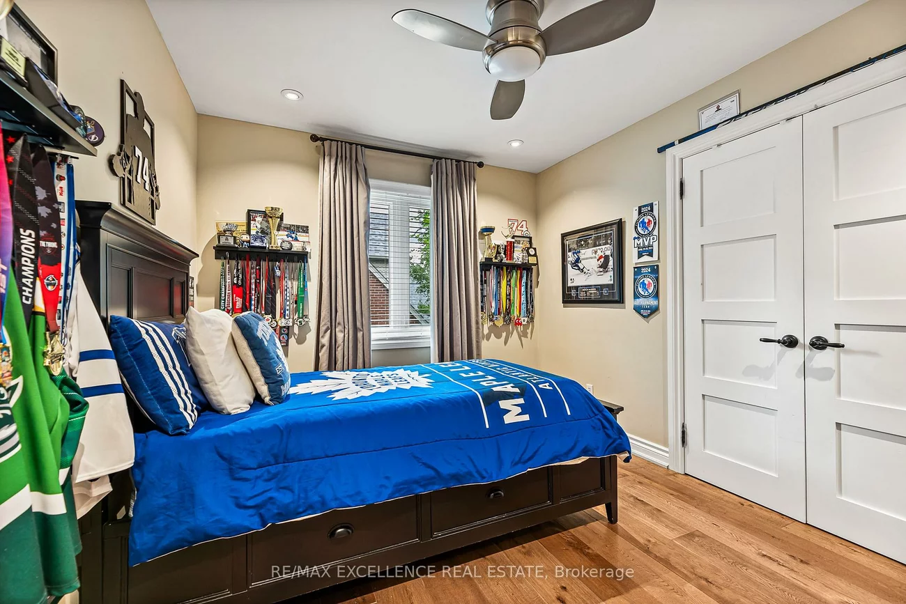 2446, Hammond, Sheridan, Mississauga
