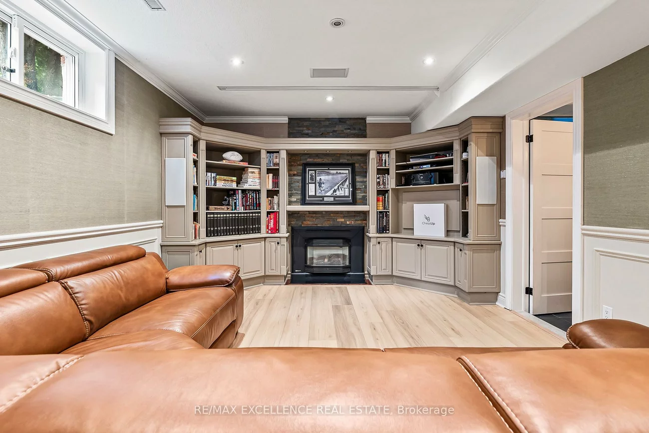 2446, Hammond, Sheridan, Mississauga