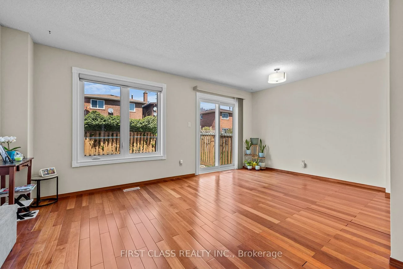 4213, Beacon, Creditview, Mississauga