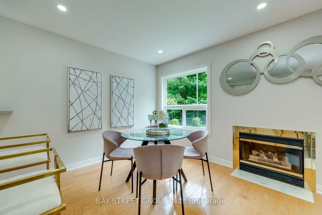 2870, Westbury, Central Erin Mills, Mississauga