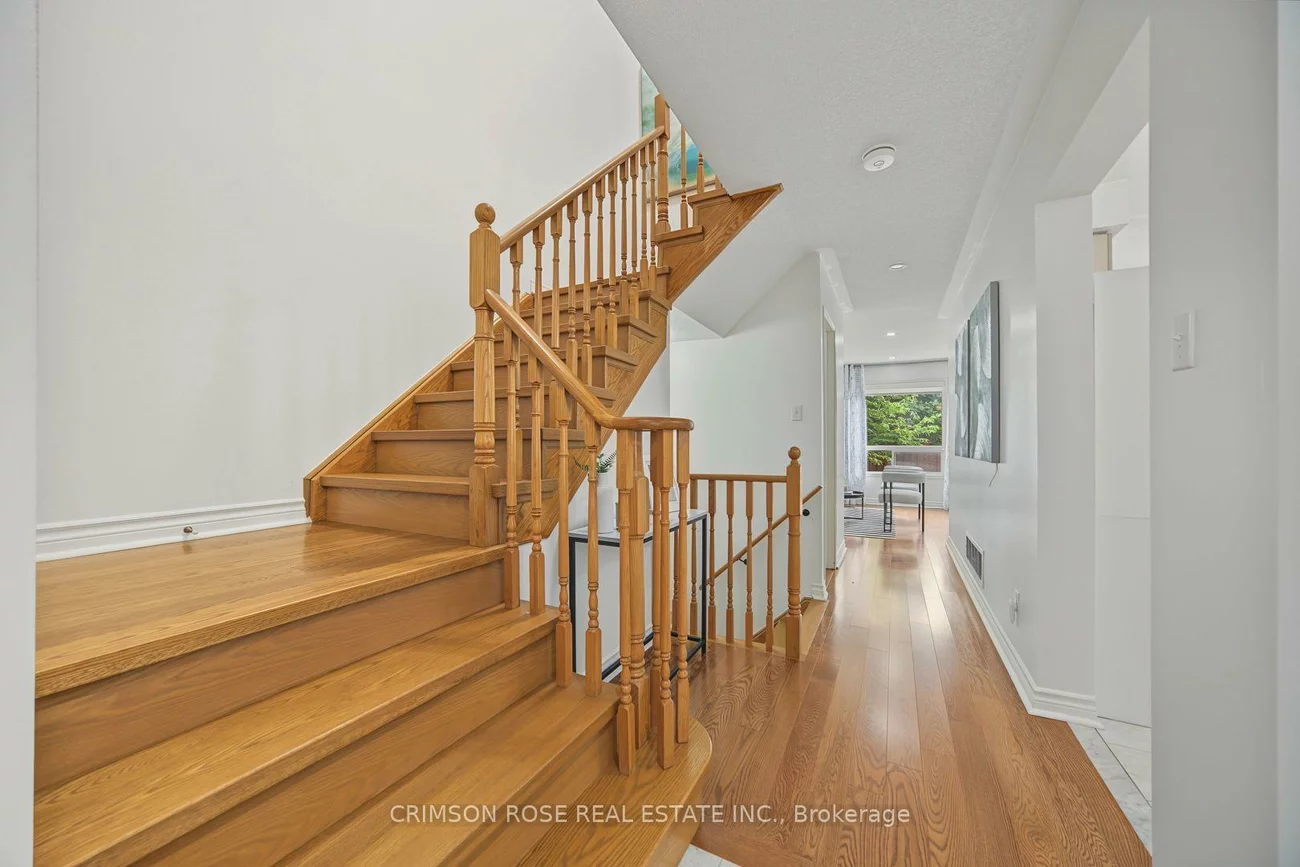 5274, Marblewood, East Credit, Mississauga
