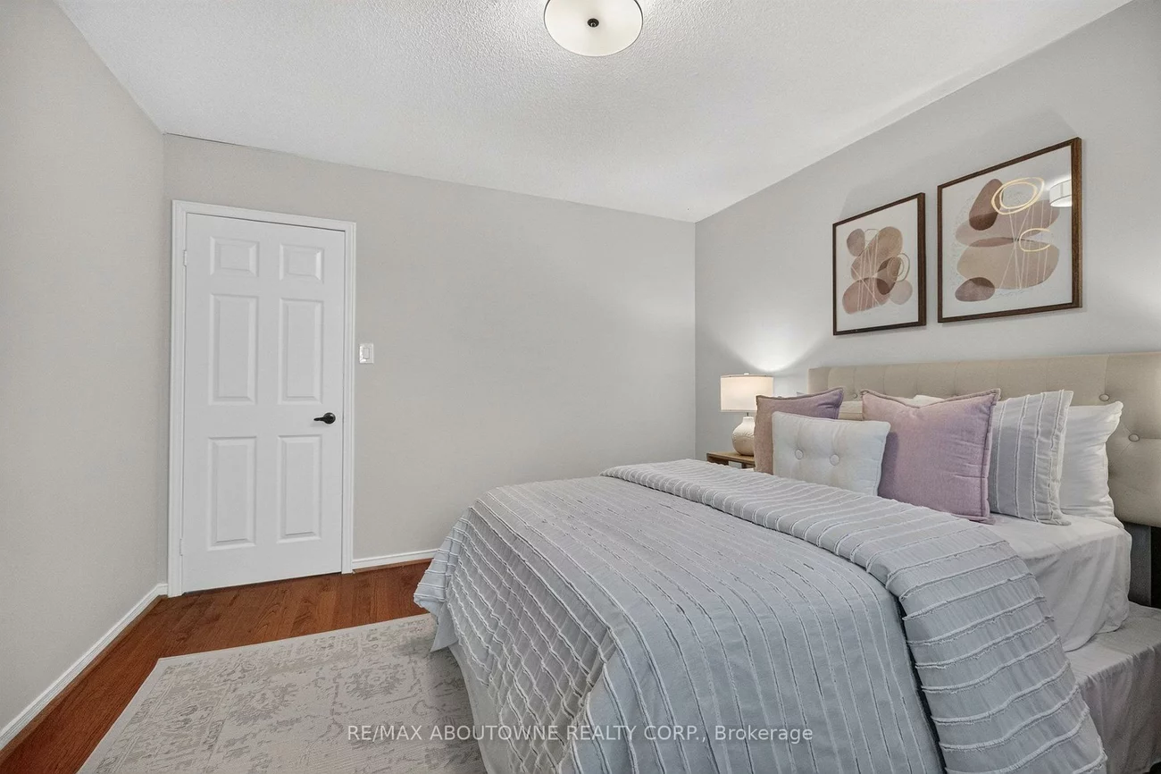 1191, Carlo, Rathwood, Mississauga