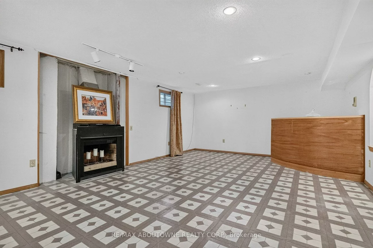 1191, Carlo, Rathwood, Mississauga