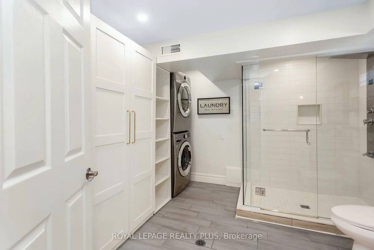 2985, Dancer, Erin Mills, Mississauga