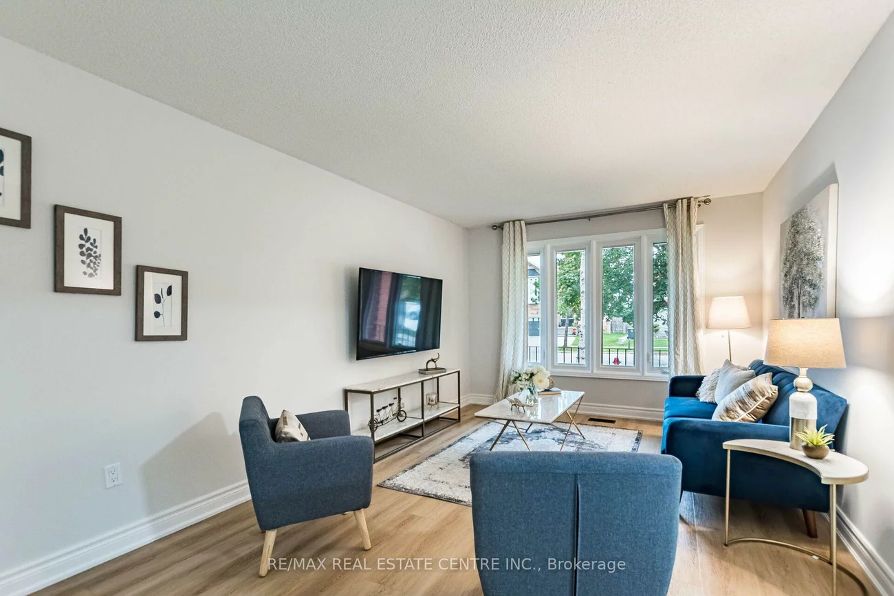 829, Stargazer, East Credit, Mississauga