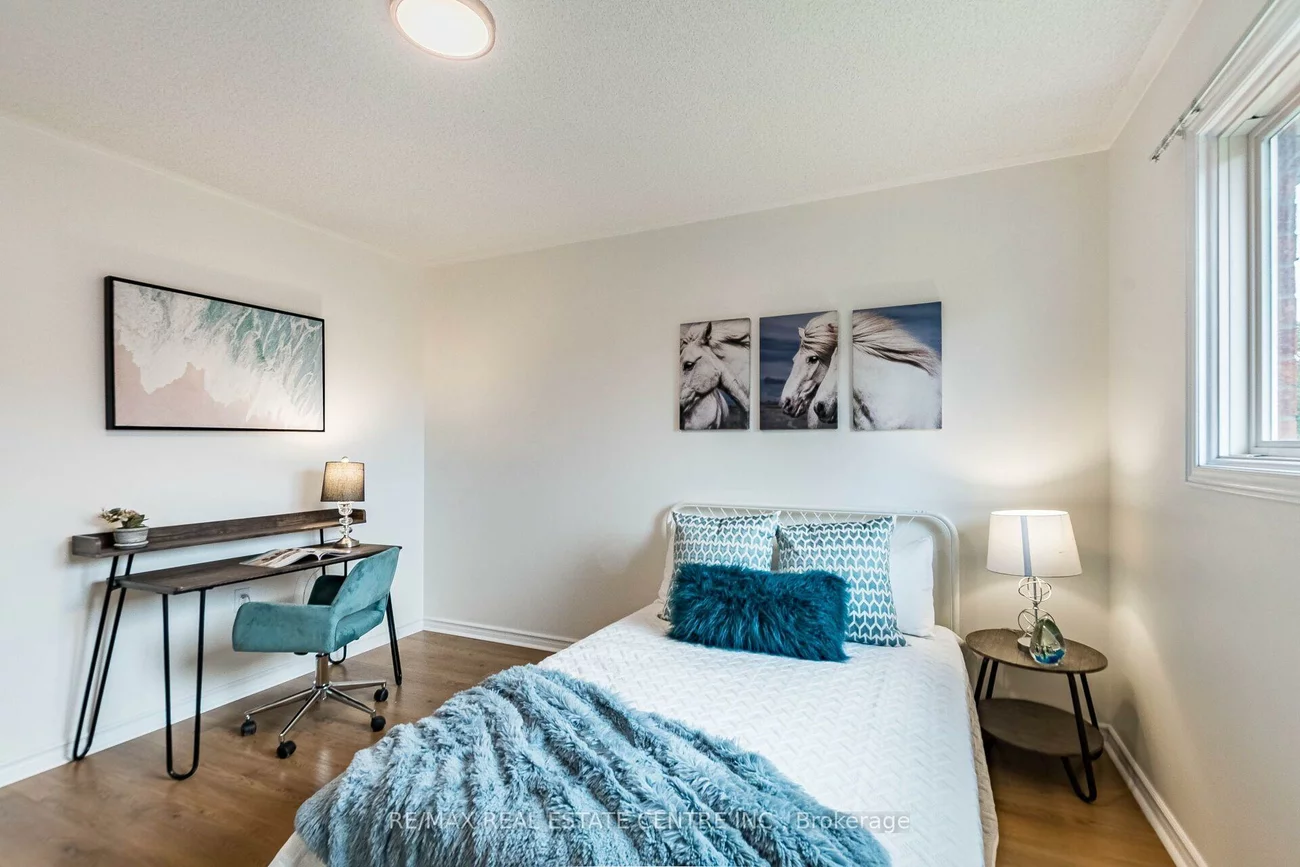 829, Stargazer, East Credit, Mississauga