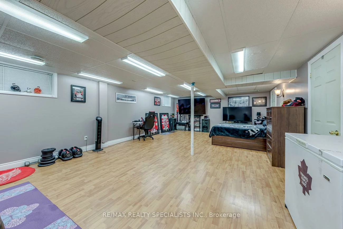 4089, BARBICAN, Erin Mills, Mississauga