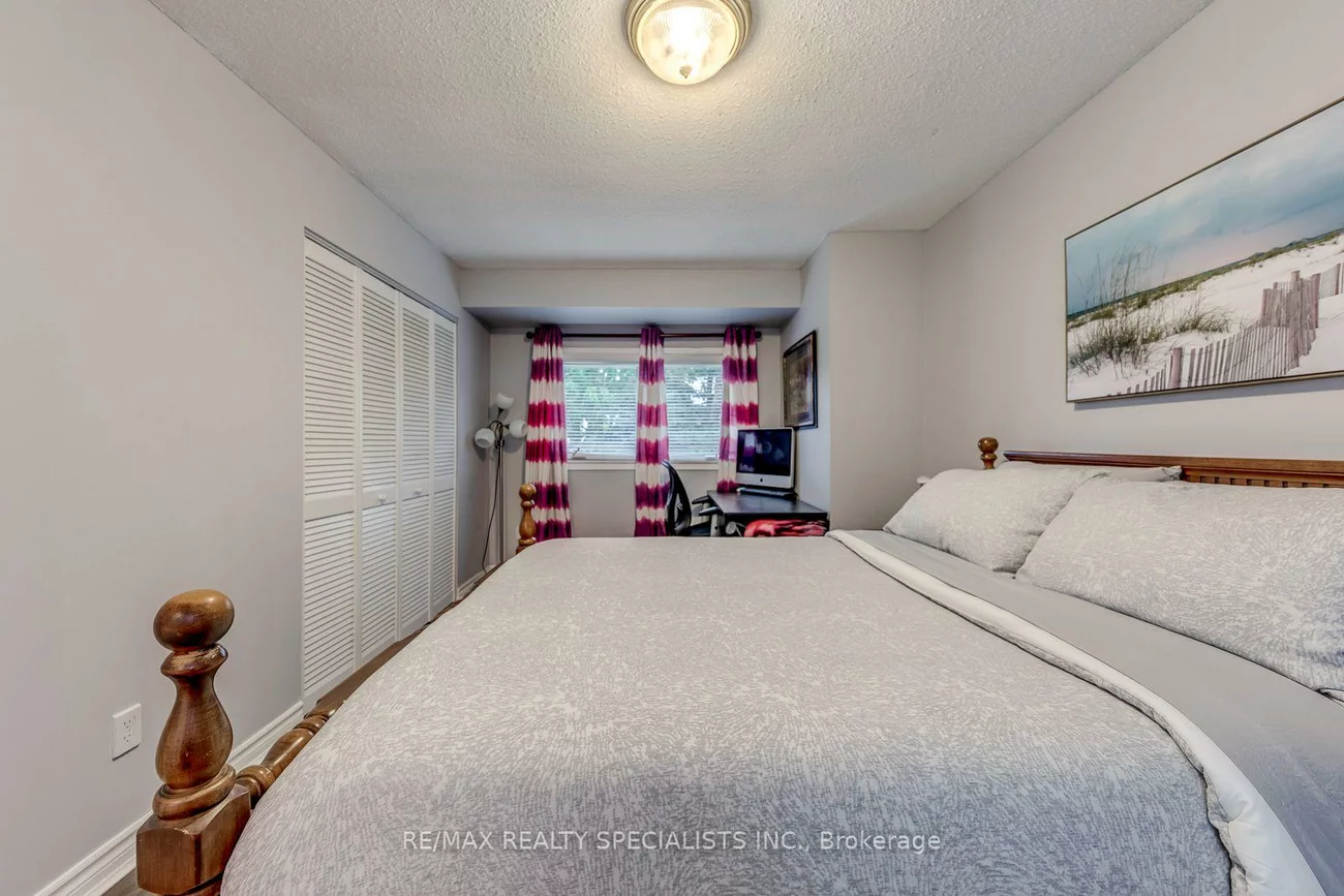 4089, BARBICAN, Erin Mills, Mississauga