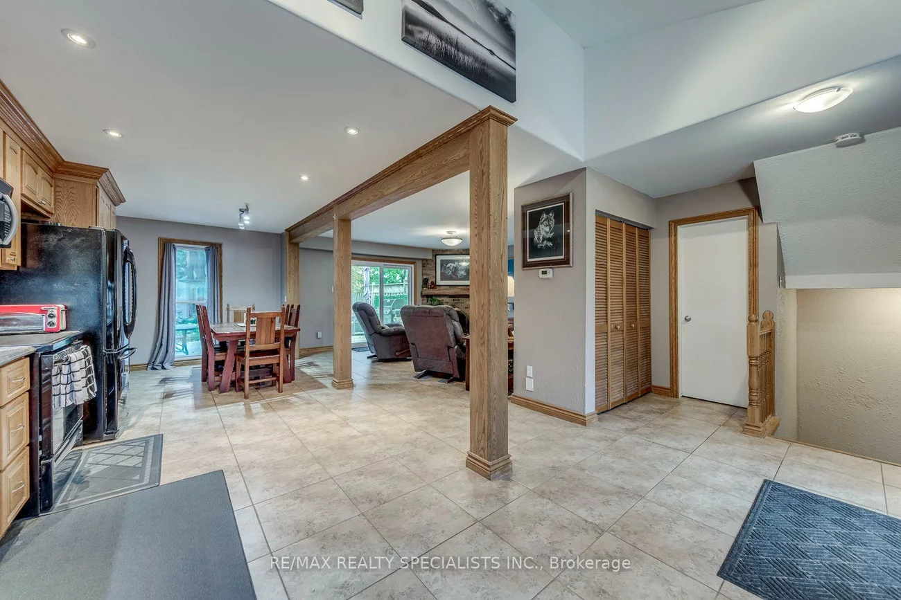4089, BARBICAN, Erin Mills, Mississauga