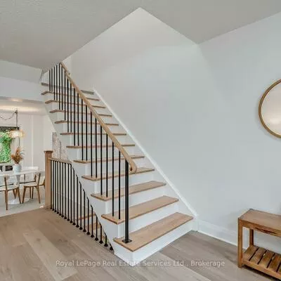 2403, Delkus, Cooksville, Mississauga