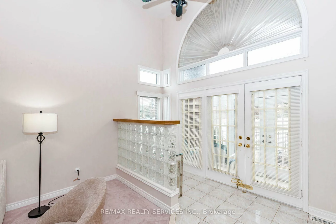 5772, Whitehorn, East Credit, Mississauga