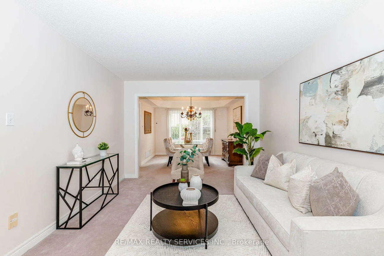 5772, Whitehorn, East Credit, Mississauga