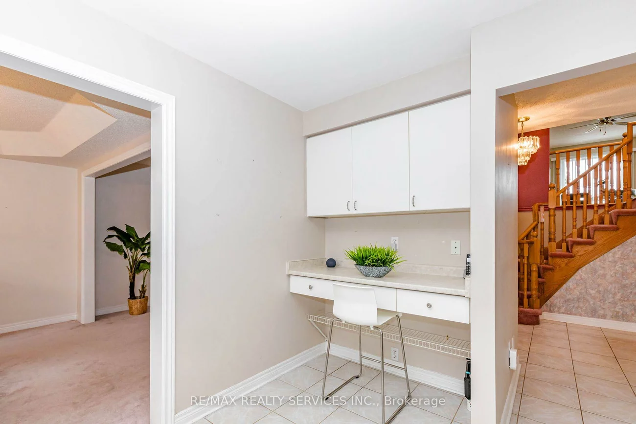5772, Whitehorn, East Credit, Mississauga