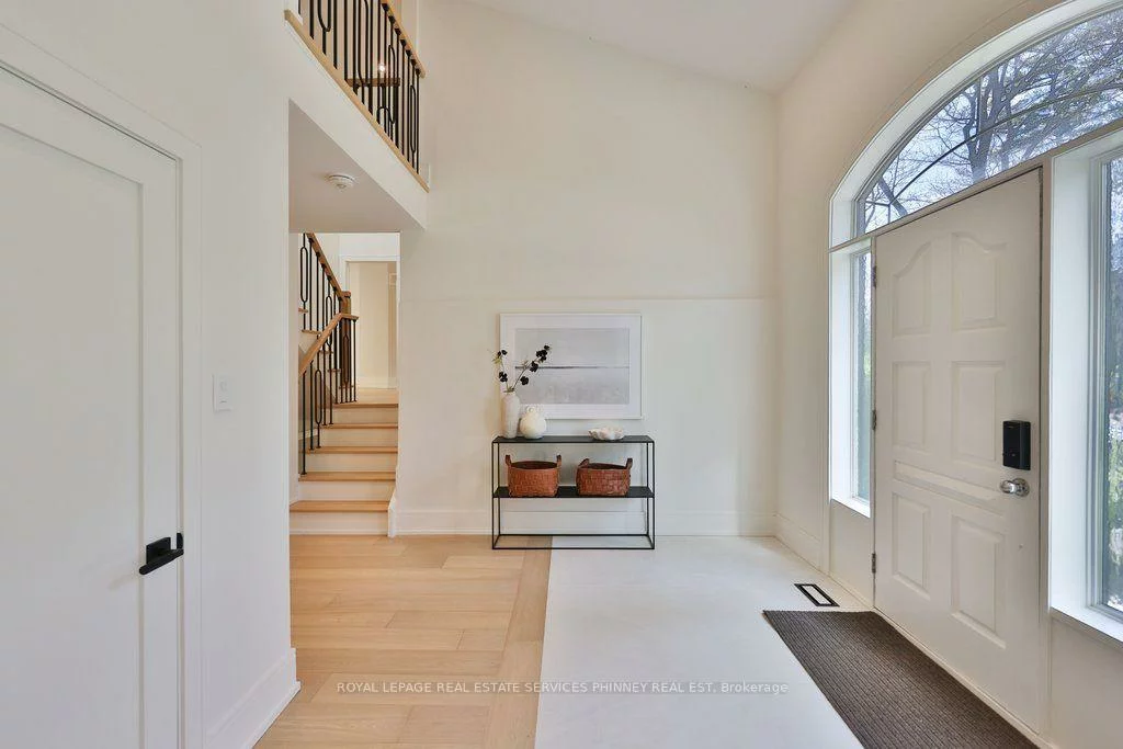1340, Contour, Clarkson, Mississauga