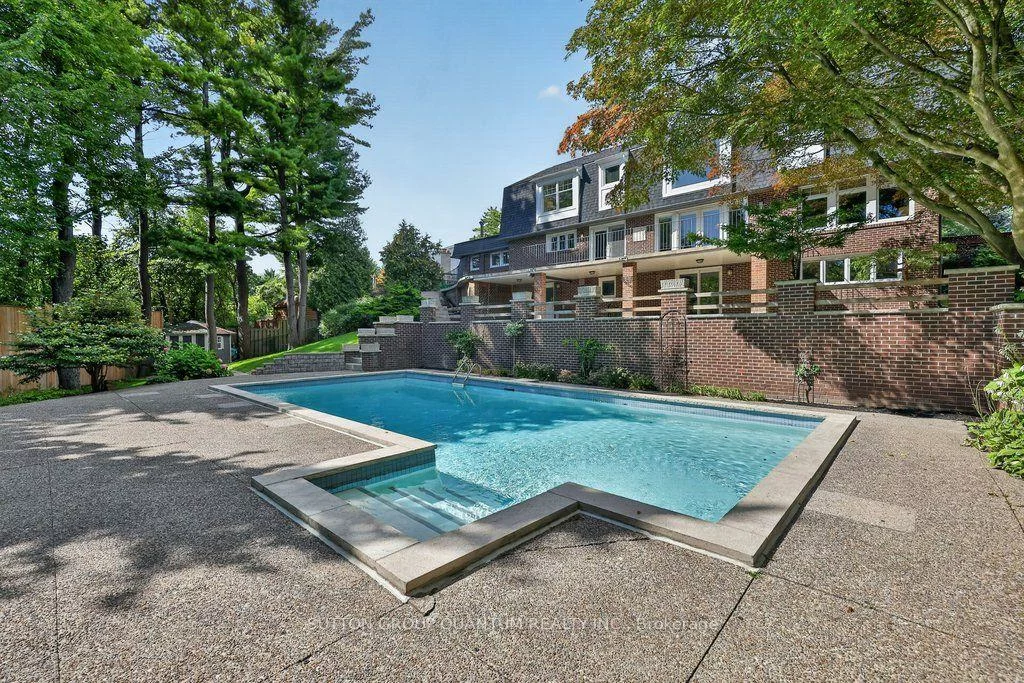 1526, Green, Clarkson, Mississauga