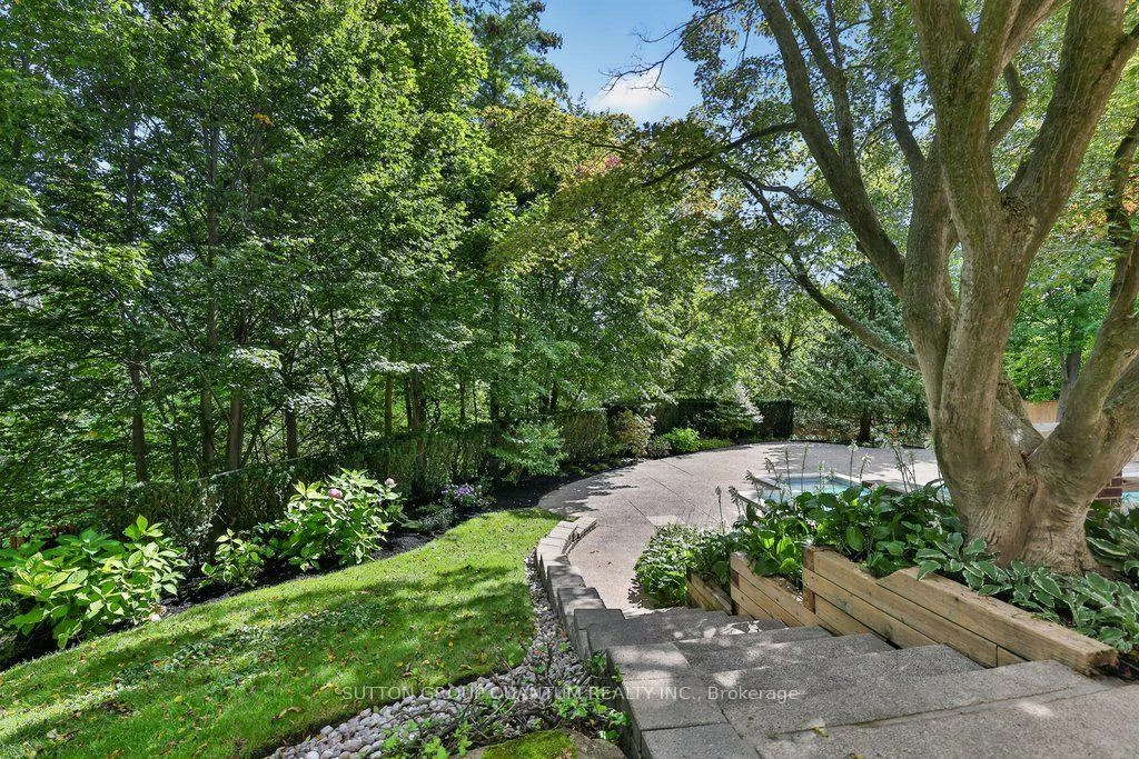 1526, Green, Clarkson, Mississauga