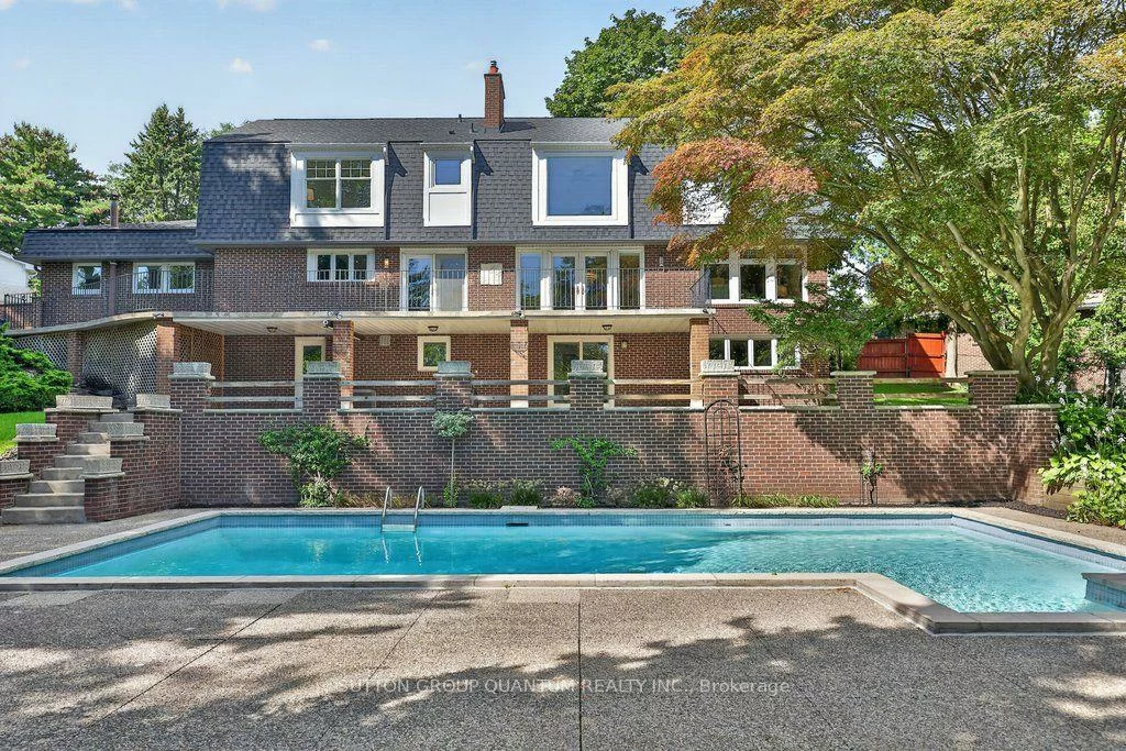 1526, Green, Clarkson, Mississauga