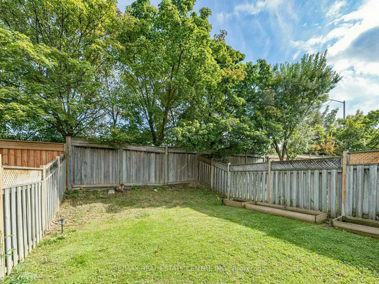3042, Pendleton, Meadowvale, Mississauga