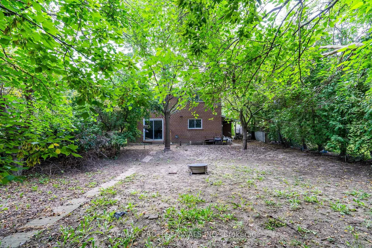 925, Runningbrook, Applewood, Mississauga