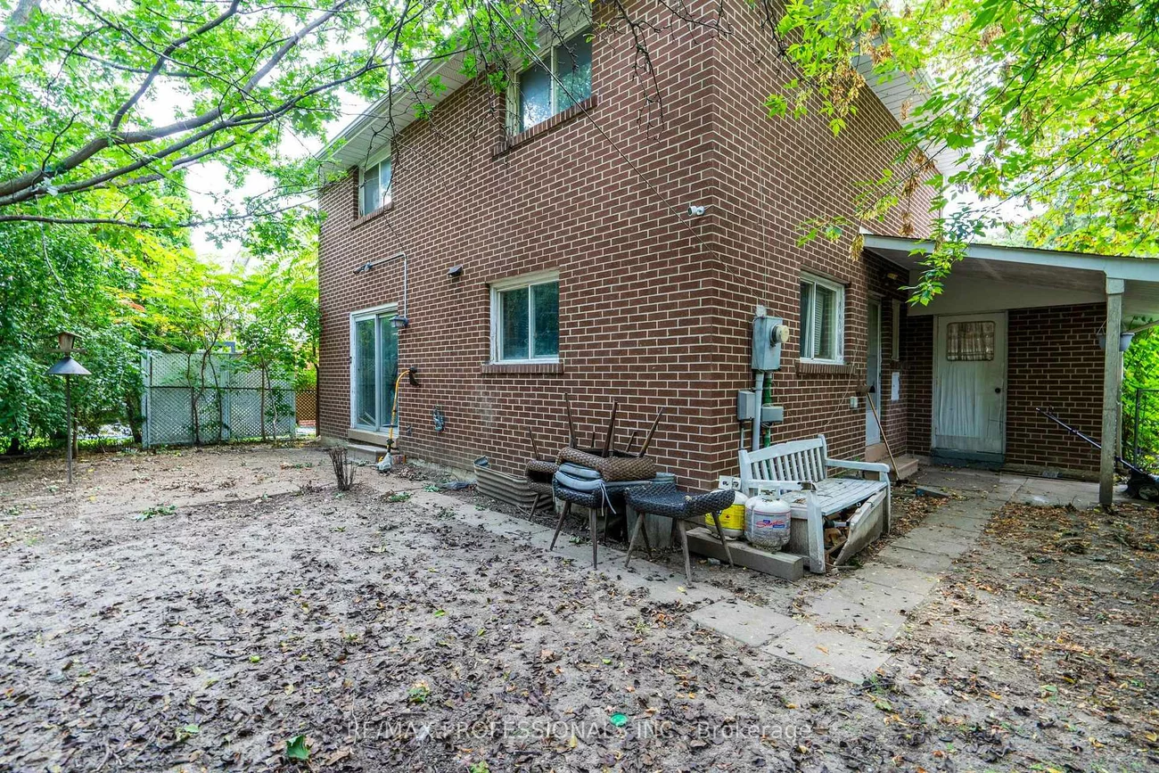 925, Runningbrook, Applewood, Mississauga