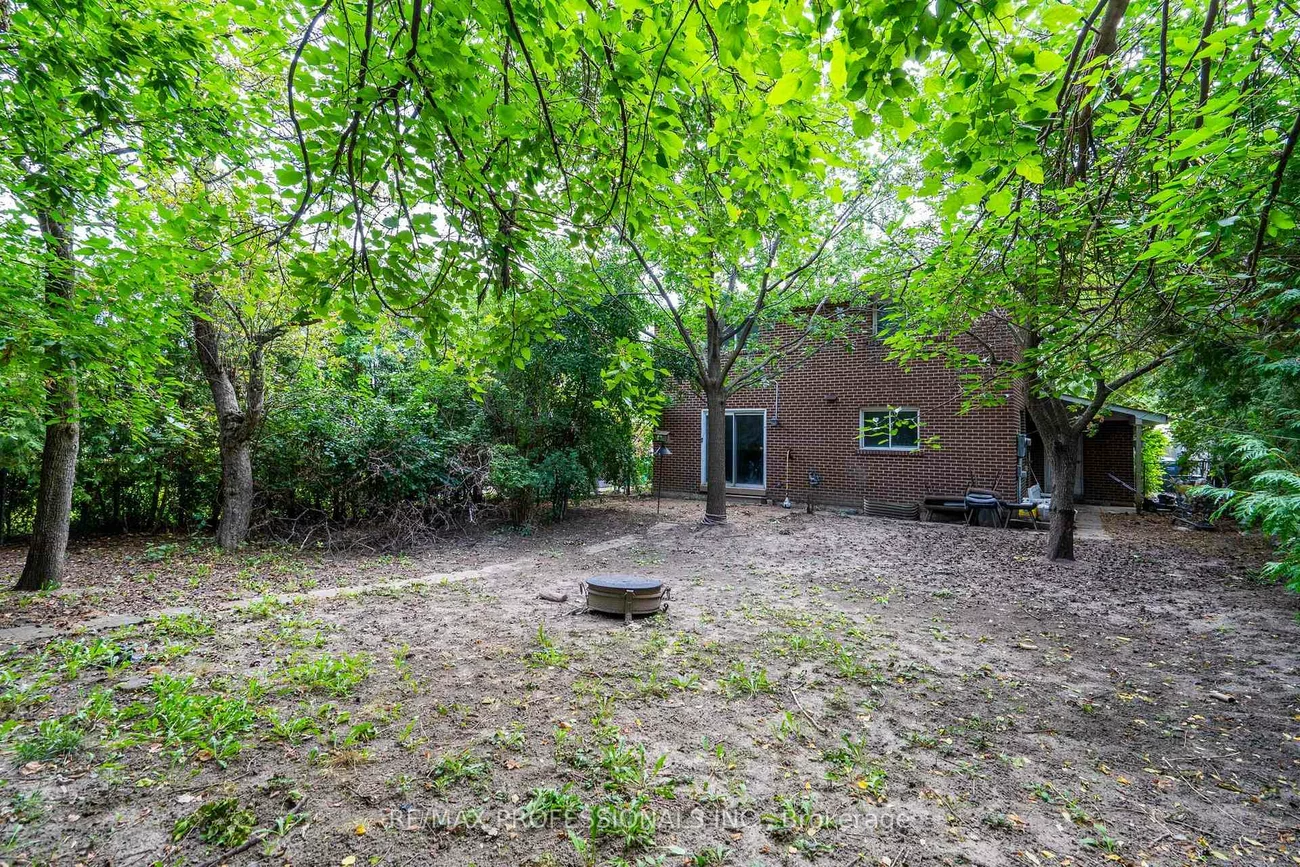925, Runningbrook, Applewood, Mississauga