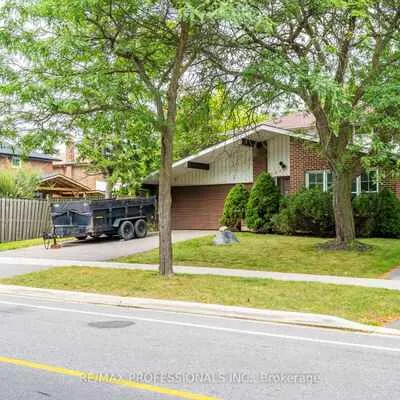 925, Runningbrook, Applewood, Mississauga