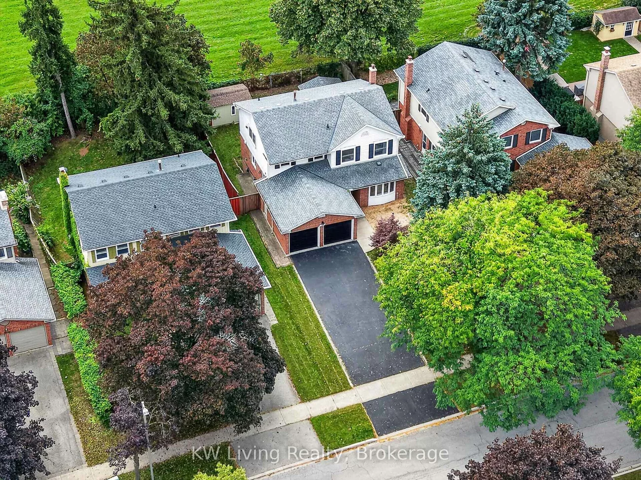 3253, Sir Johns Homestead, Erin Mills, Mississauga