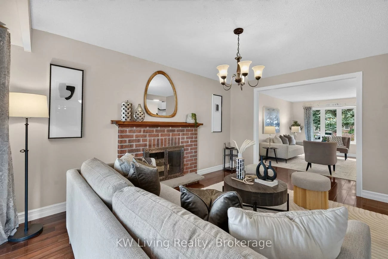 3253, Sir Johns Homestead, Erin Mills, Mississauga