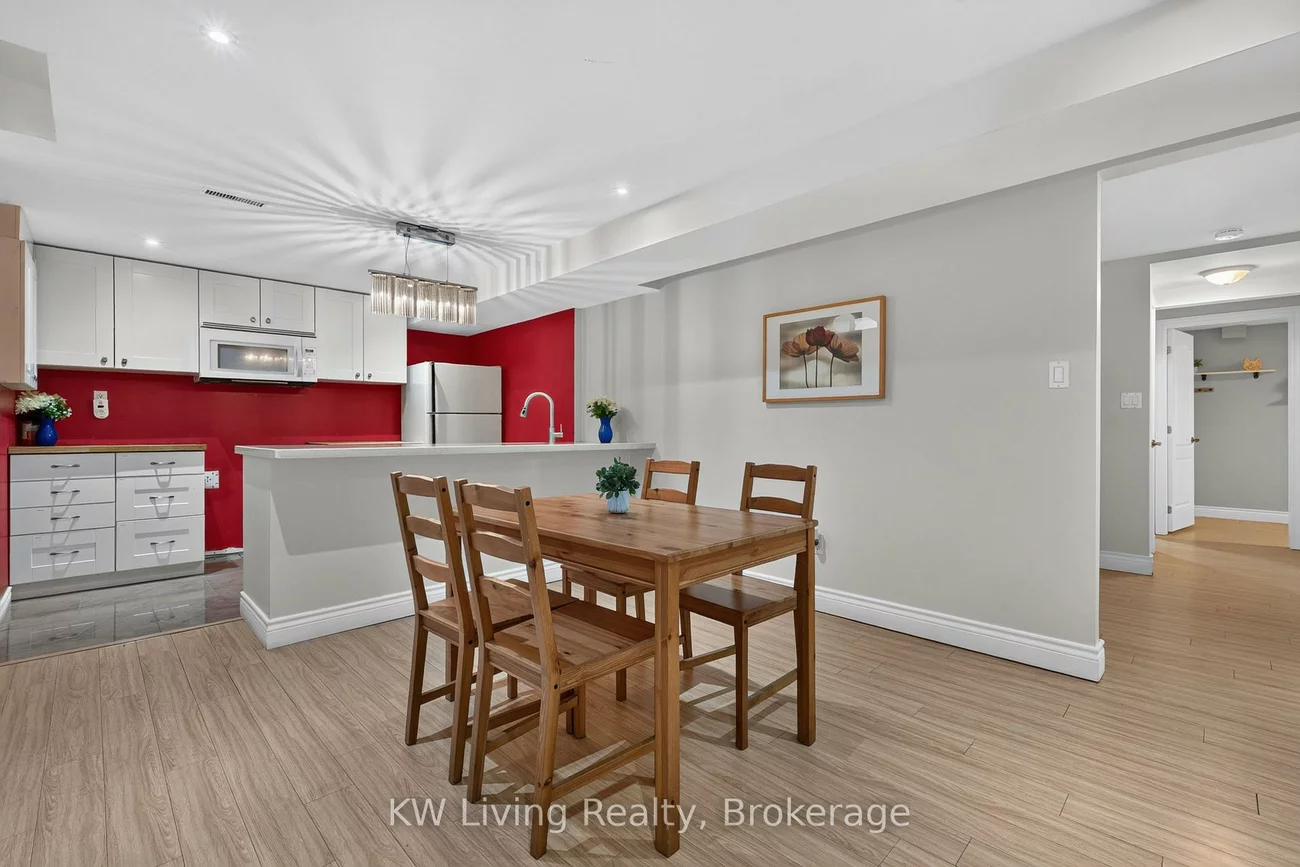3253, Sir Johns Homestead, Erin Mills, Mississauga