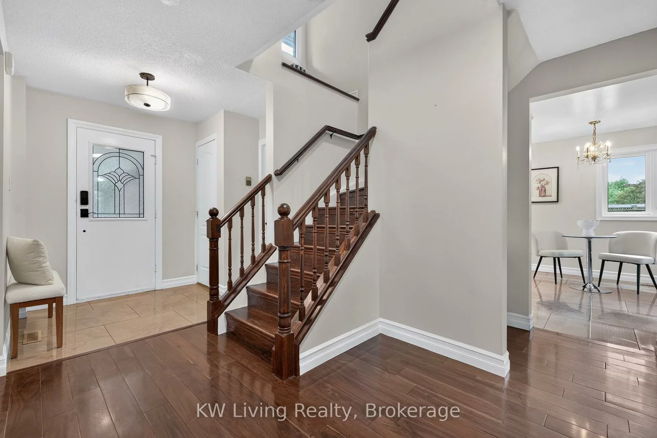 3253, Sir Johns Homestead, Erin Mills, Mississauga