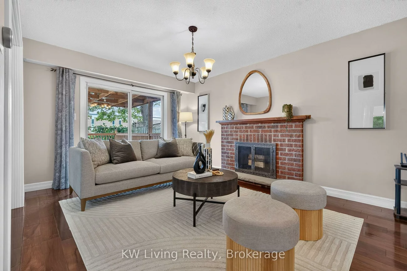 3253, Sir Johns Homestead, Erin Mills, Mississauga
