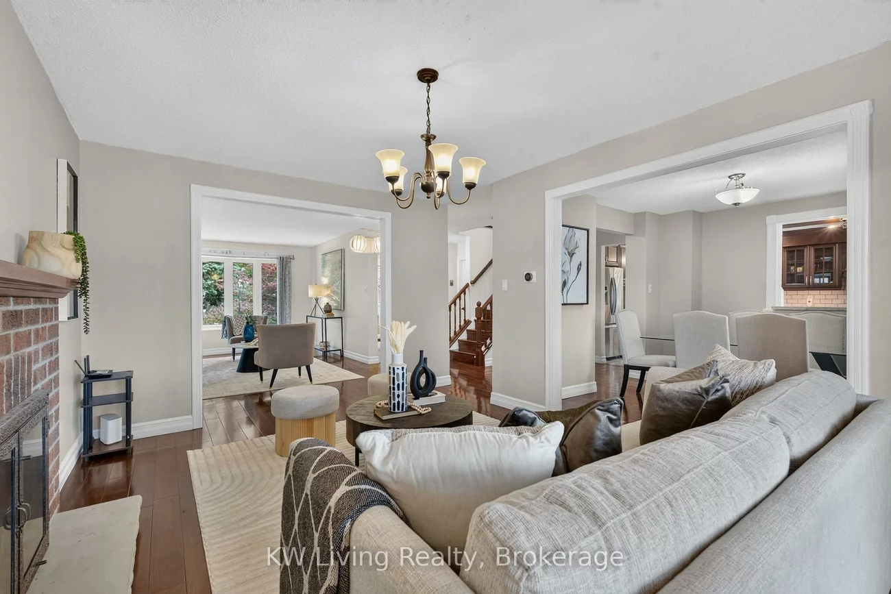 3253, Sir Johns Homestead, Erin Mills, Mississauga