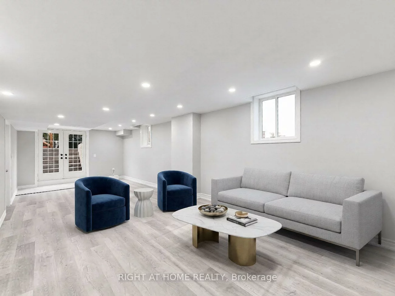 1530, Portsmouth, East Credit, Mississauga