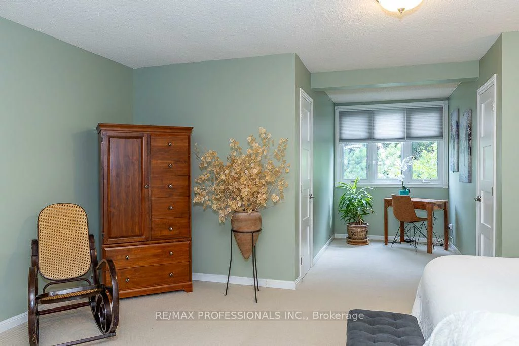 2604, Barrisdale, Meadowvale, Mississauga
