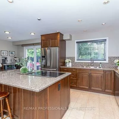 2604, Barrisdale, Meadowvale, Mississauga