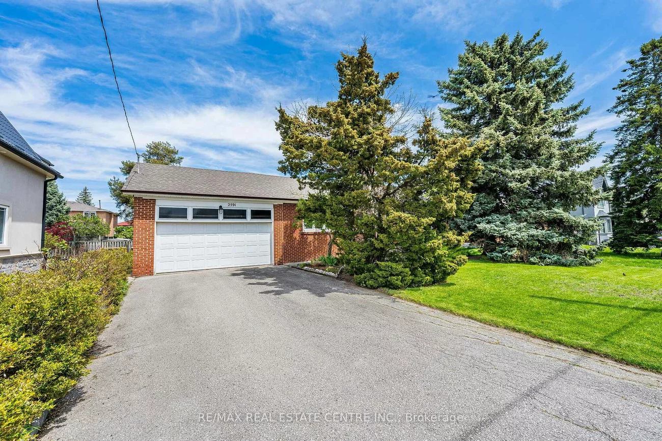 2591, Whaley, Cooksville, Mississauga