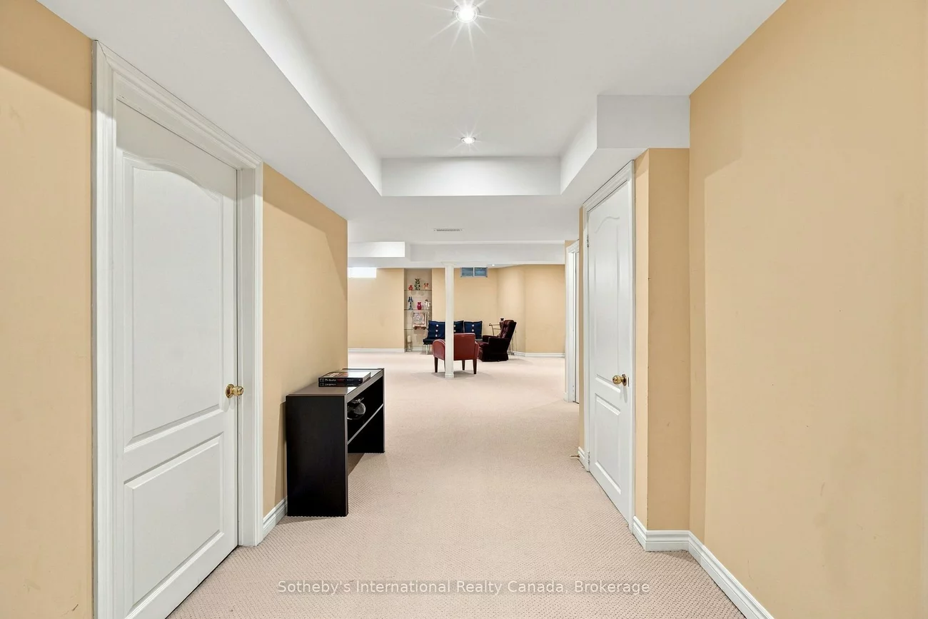 3352, Erin Centre, Churchill Meadows, Mississauga