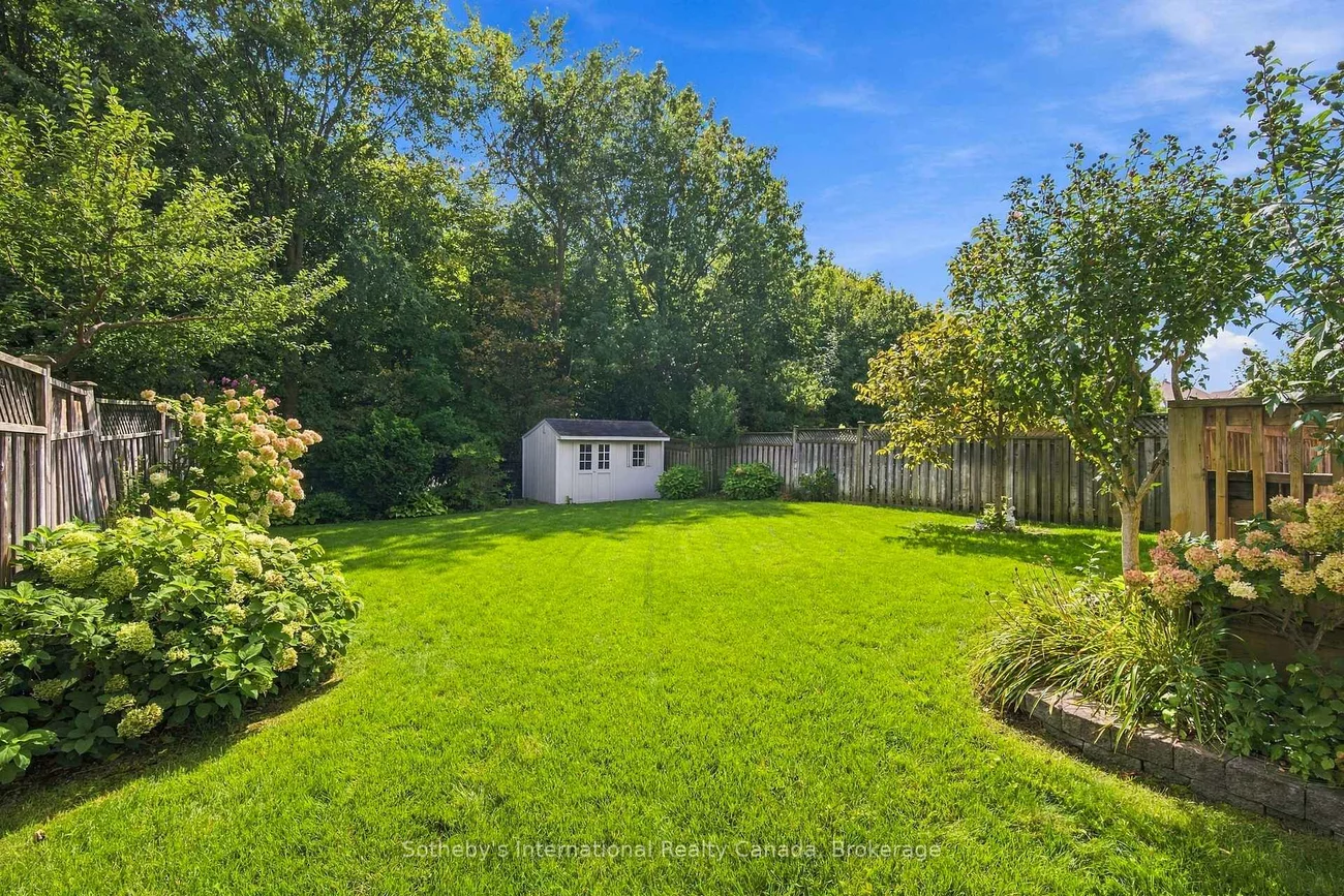 3352, Erin Centre, Churchill Meadows, Mississauga