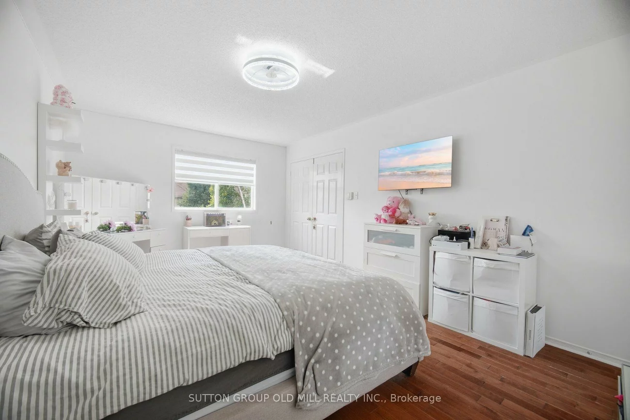 5318, Bushelgrove, Central Erin Mills, Mississauga