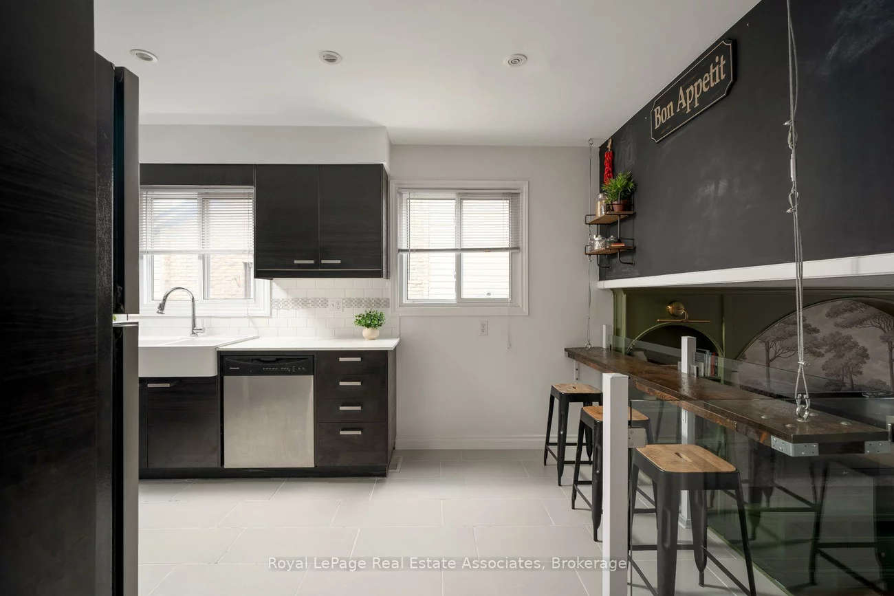 2727, Bucklepost, Meadowvale, Mississauga