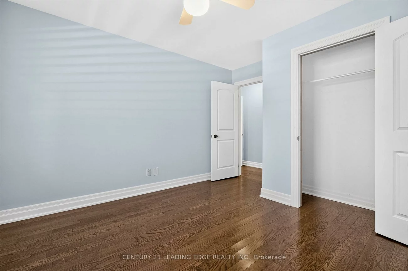 1130, Halliday, Lakeview, Mississauga