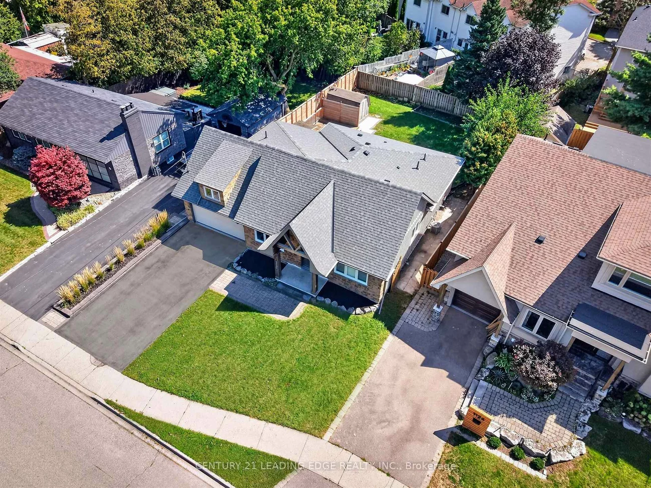1130, Halliday, Lakeview, Mississauga