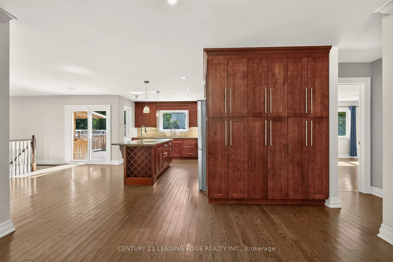 1130, Halliday, Lakeview, Mississauga