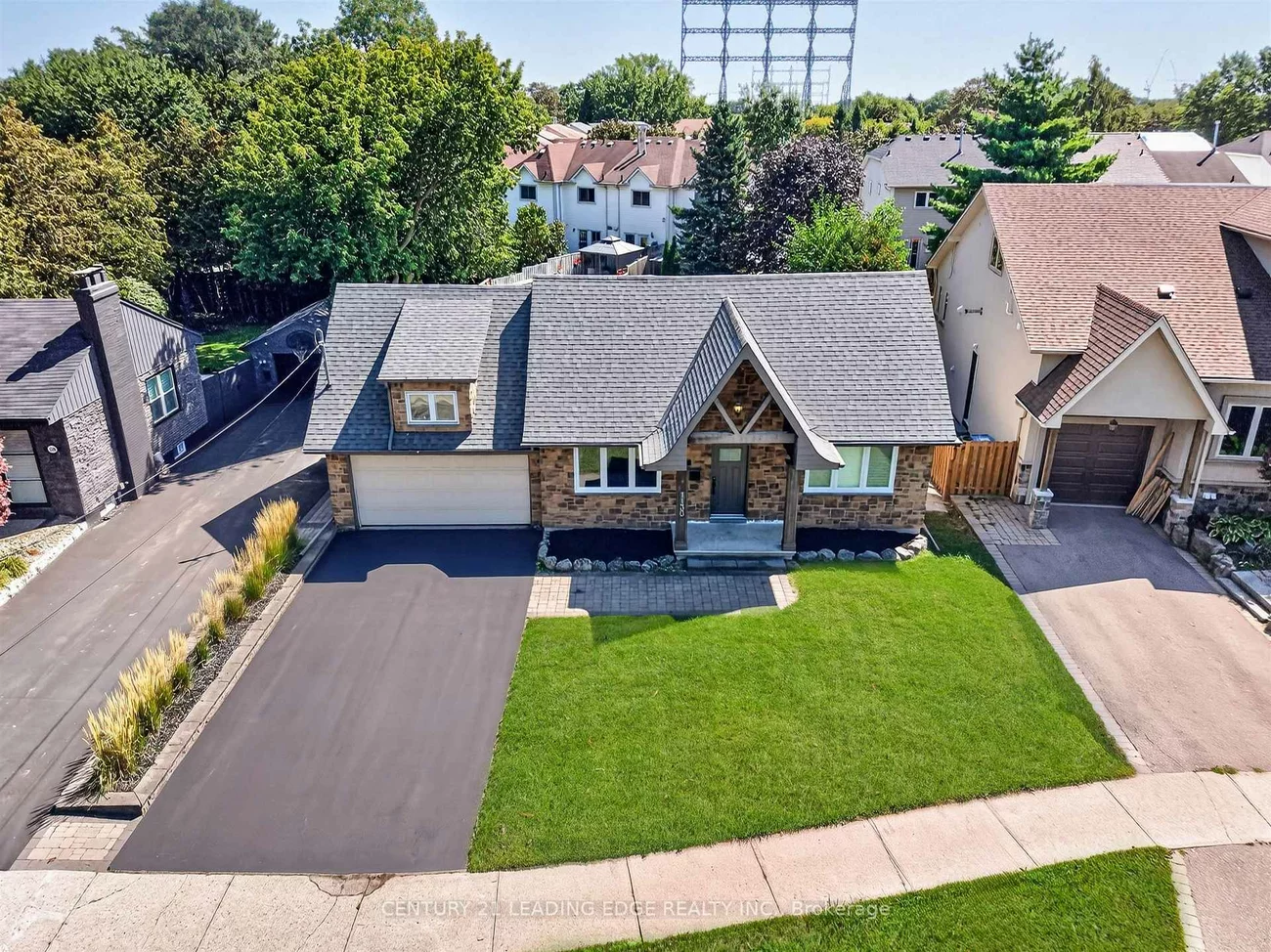 1130, Halliday, Lakeview, Mississauga