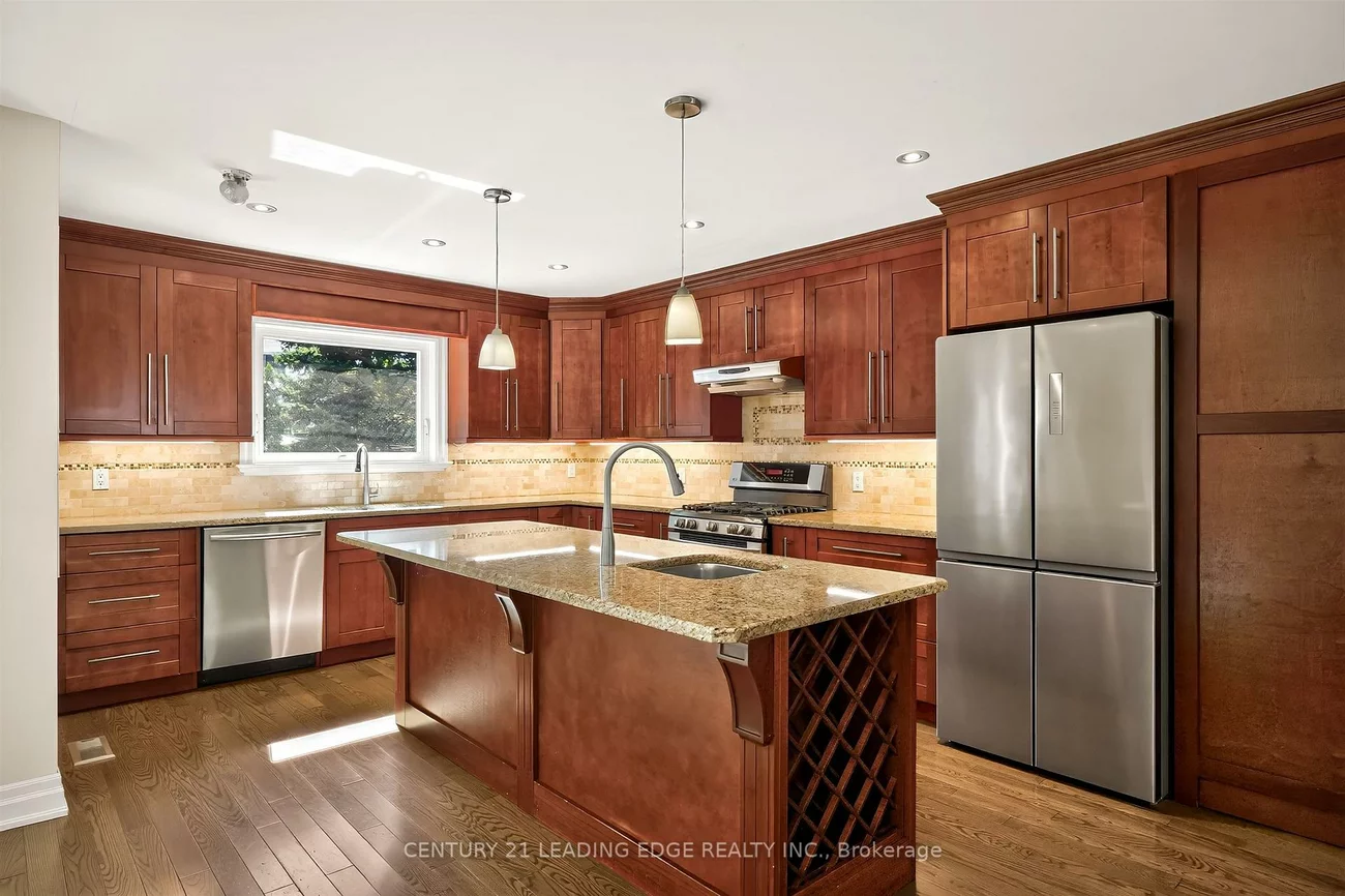 1130, Halliday, Lakeview, Mississauga