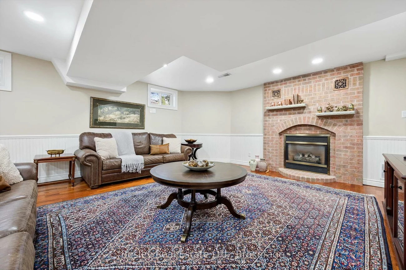 1217, Sugar Maple, Rathwood, Mississauga