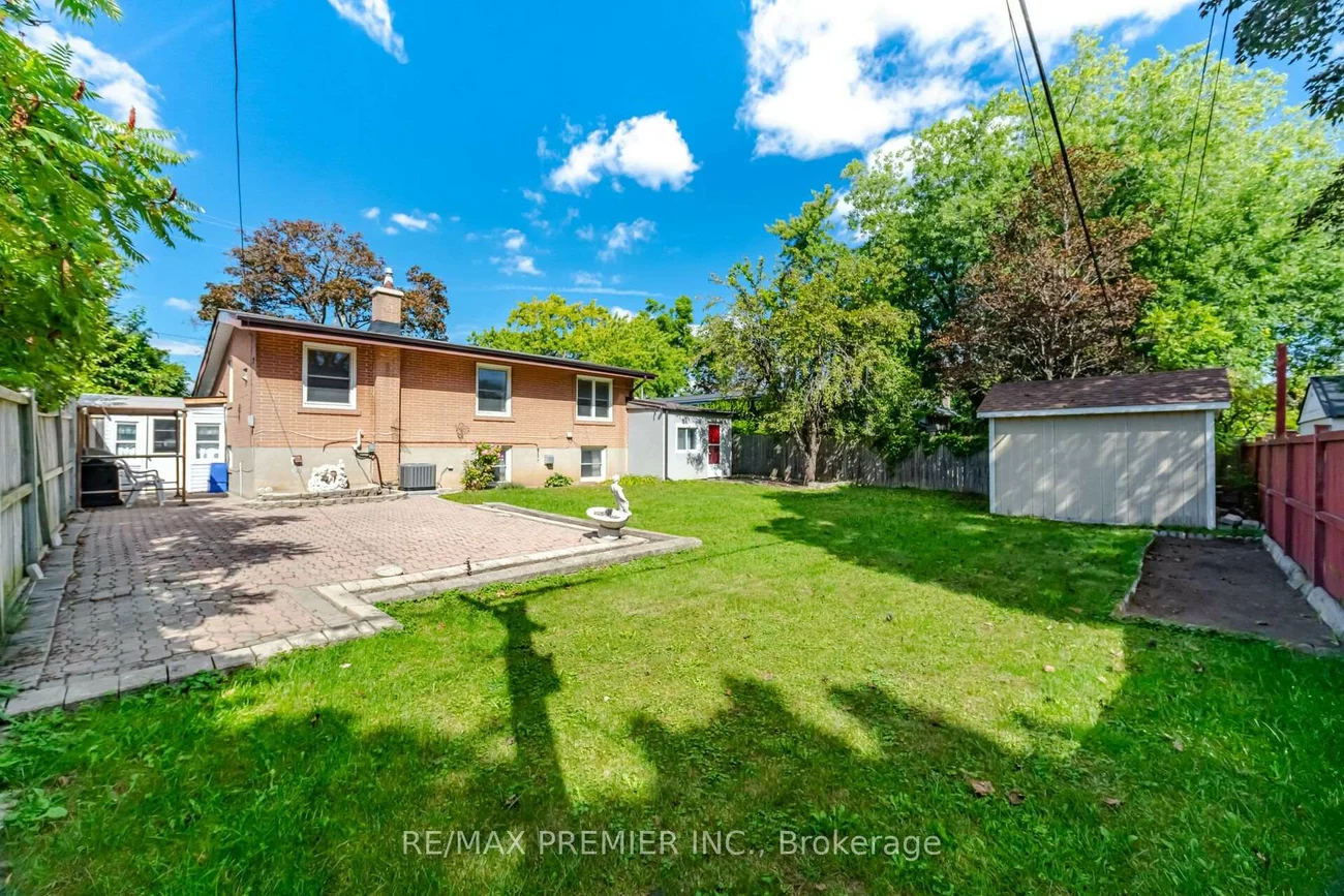 1474, South Service, Mineola, Mississauga