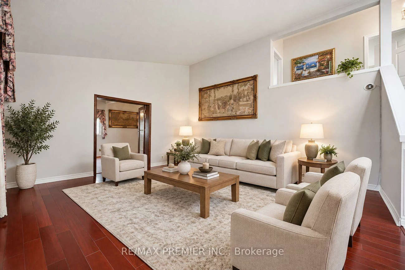 1474, South Service, Mineola, Mississauga