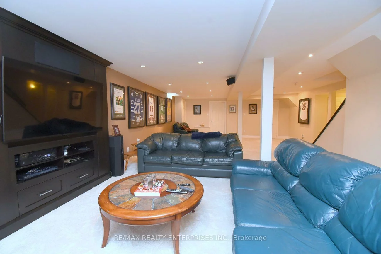 4473, Stonemill, East Credit, Mississauga
